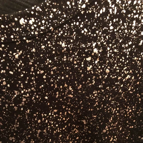 ⛔️SOLD⛔️ Splendid 🖤 Unique Embellished Long-Sleeve Top - Picture 3 of 10